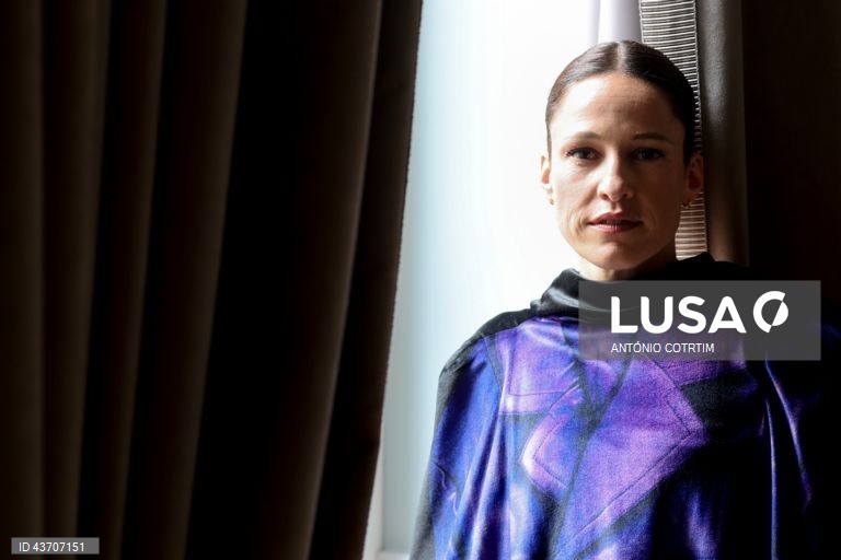Carminho apresenta o mais recente álbum em mais de 40 espetáculos