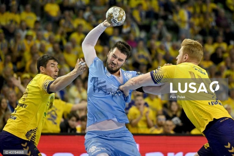 Jogador de andebol Miguel Martins suspenso por doping