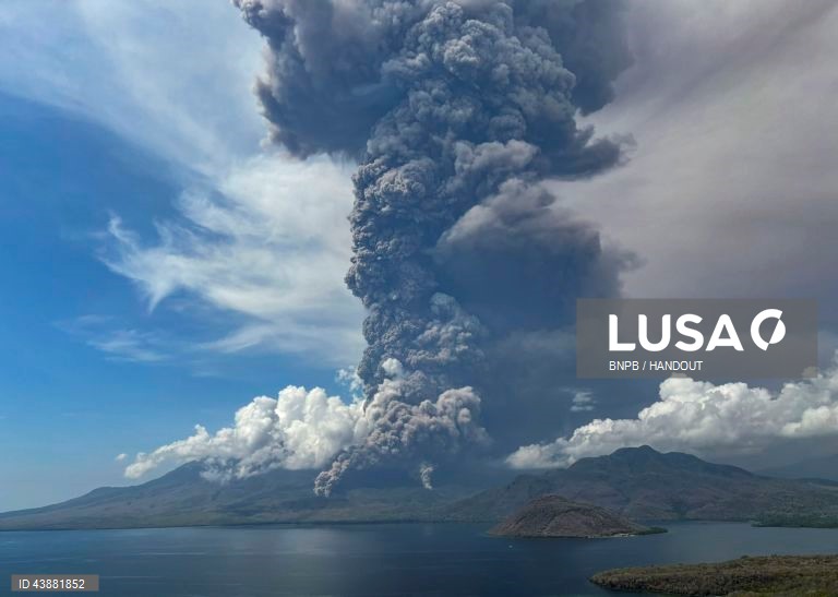 Indonésia emite alerta máximo para vulcão na ilha das Flores após nova erupção