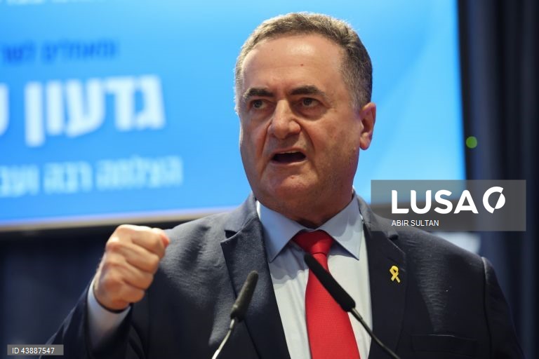 Israel insta Hamas a aceitar cessar-fogo ou será destruído
