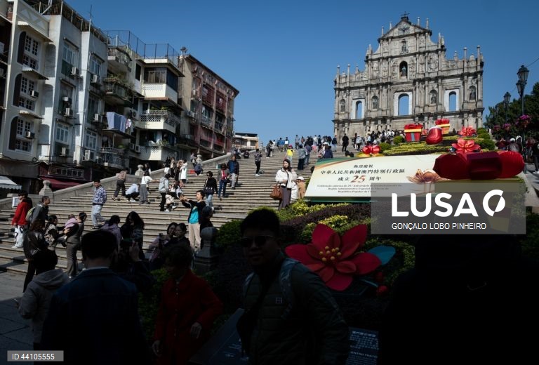 Número de visitantes em Macau tem o segundo melhor primeiro semestre de sempre
