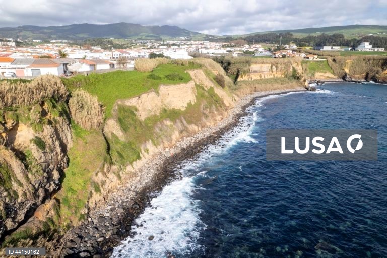 Sismo de magnitude 2,5 na escala de Richter sentido na ilha Terceira