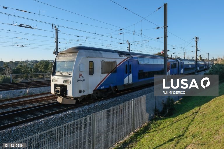 Retomada circulação de comboios da Fertagus às 05:00