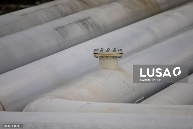 Hungria e Eslováquia pedem ajuda à UE e EUA após sabotagem de oleodutos russos