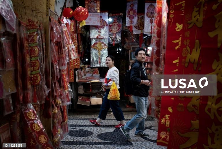 MNE chinês repudia comentários ilusórios da UE sobre detenção de ex-deputado português em Macau