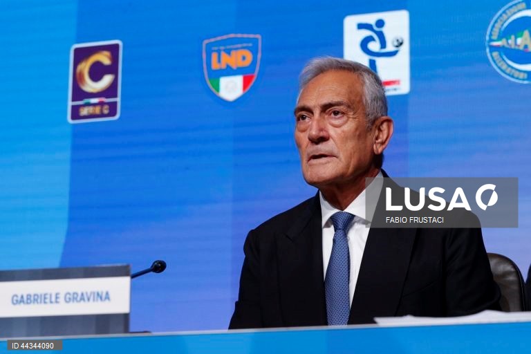 Ministro do desporto pede demissão do presidente da Federação Italiana