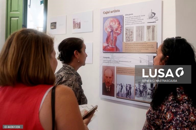 Photographic exhibition celebrating 150 years of Cajal in Cuba