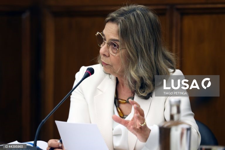 Ministra da Saúde recusa tirar ilações políticas na sequência do relatório da IGAS