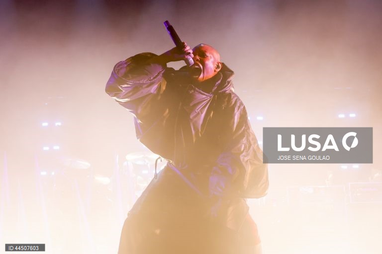 Ornatos Violeta e Skunk Anansie cabeças de cartaz do Barrelas Festival em agosto