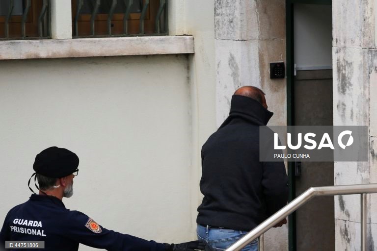 Arguido em caso de burlas “olá pai, olá mãe” disse ao tribunal desconhecer ser fraude