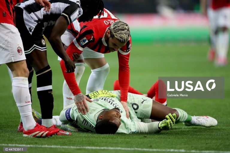 Guarda-redes do AC Milan Mike Maignan deixa hospital e vai “repousar”