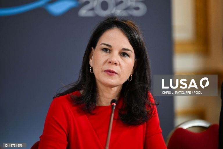 Ex-MNE alemã Annalena Baerbock eleita presidente da Assembleia-Geral da ONU