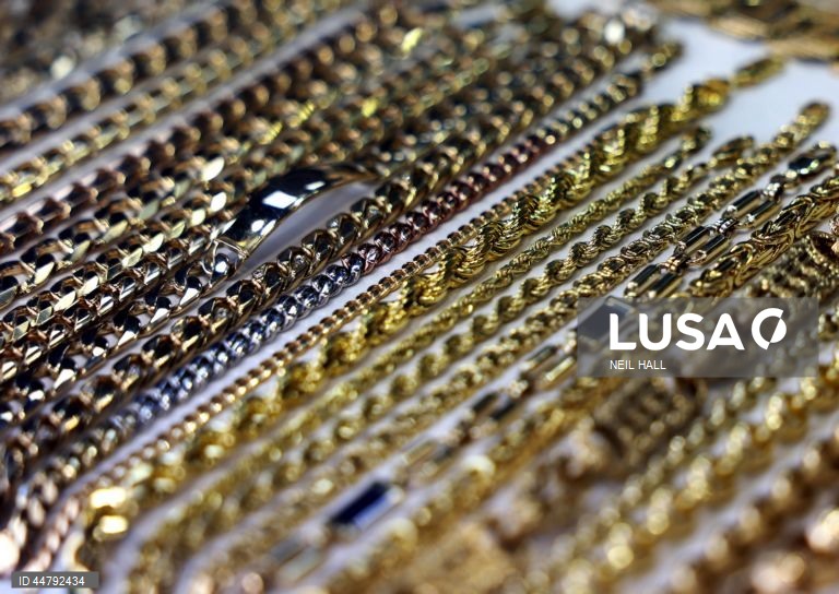 Preço do ouro atinge novo máximo histórico pelo segundo dia consecutivo