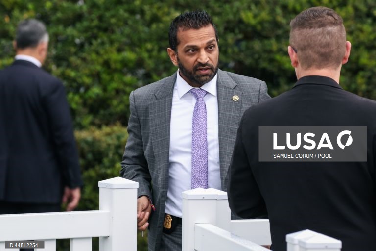 Diretor do FBI diz que foi presa juíza acusada de ajudar imigrante a escapar à detenção