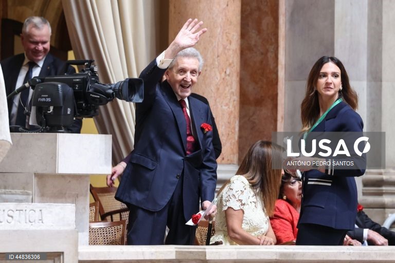 Mota Amaral vota em Seguro que considera “uma pessoa preparada”