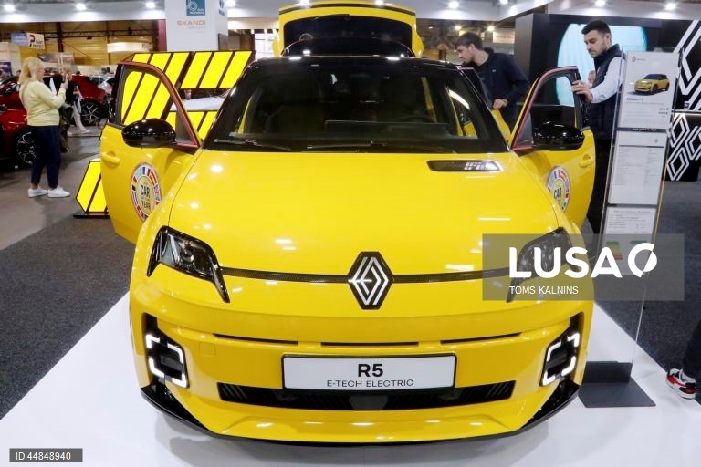 Renault perde 9,5 mil ME em alteração contabilística das suas ações da Nissan