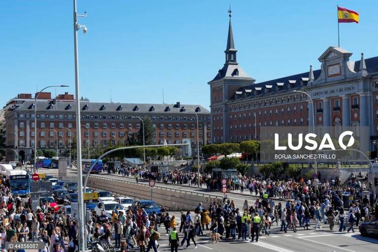 Todas as subestações elétricas espanholas já com energia