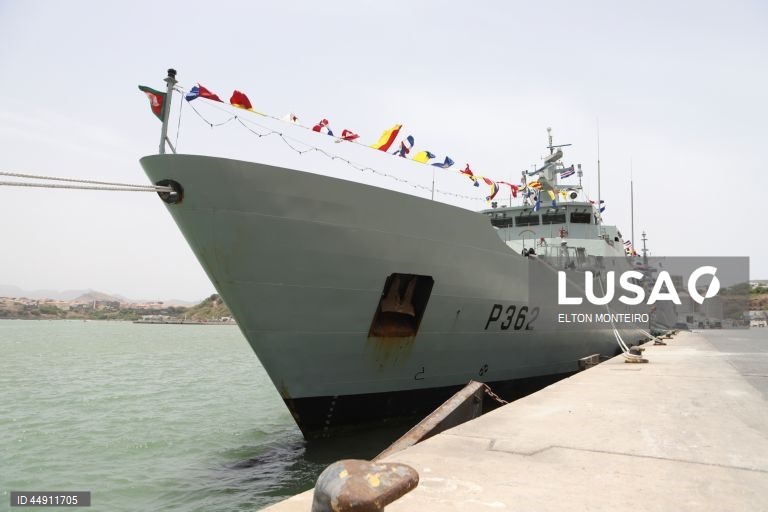 Cabo Verde diz que militares portugueses vão ajudar a restabelecer serviços críticos
