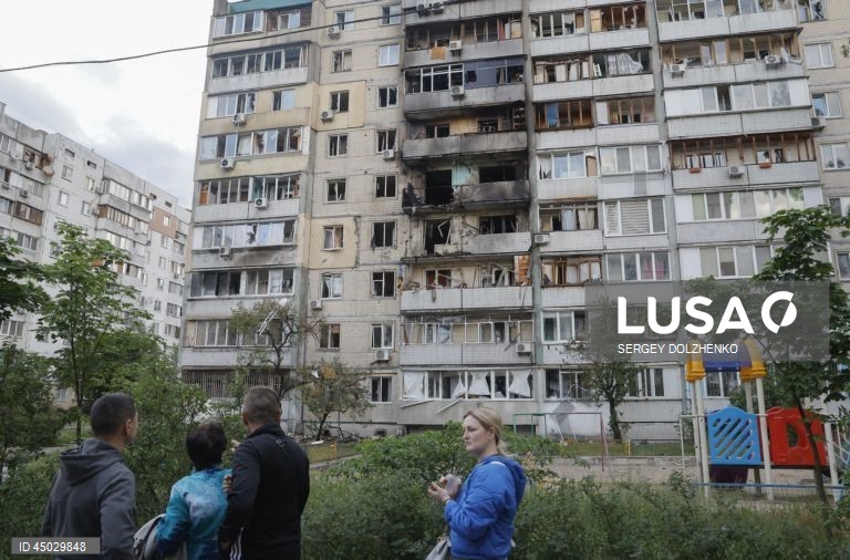 Ataques russos deixam quatro mortos no oeste da Ucrânia e três em Kiev