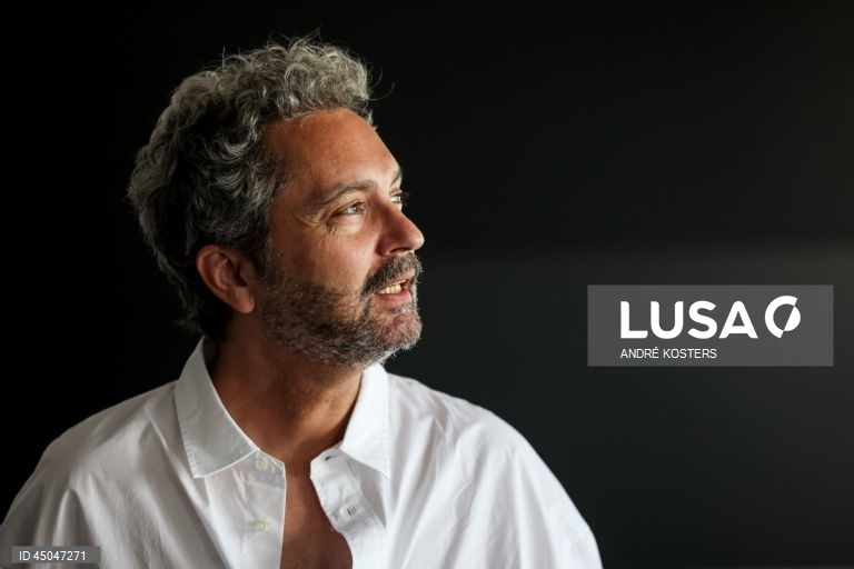 Vicente Alves do Ó escreve e encena comédia sobre realidade de arrendar casa em Lisboa