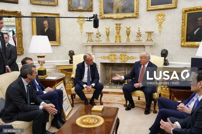 Talvez seja melhor deixar Kiev e Moscovo “lutar durante algum tempo”