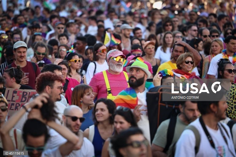 Portugal: Thousands march in Lisbon for LGBTI+ rights