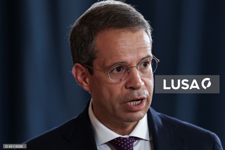 OE2026: Governo pede contenção à oposição e alerta que alterações às portagens custam 100 ME/ano