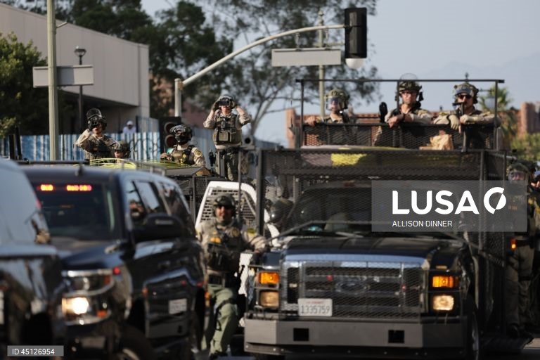 California National Guard stationed outside federal building in Los Angeles