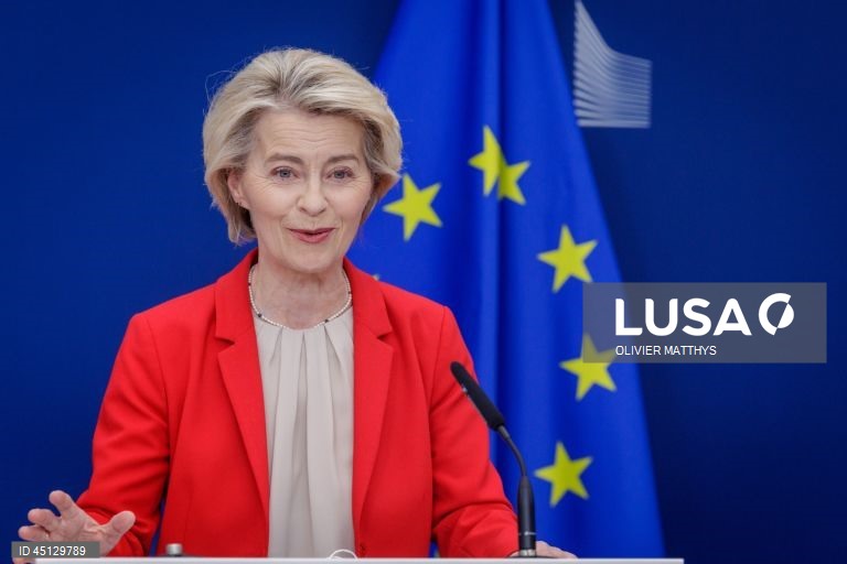 Von der Leyen saúda acordo com Reino Unido para Gibraltar que salvaguarda Schengen