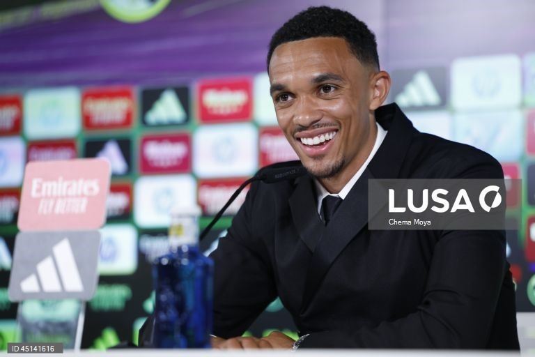 Alexander-Arnold diz que chegar ao Real Madrid é um sonho tornado realidade