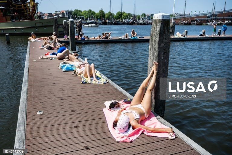 Warm weather at Marineterrein Amsterdam