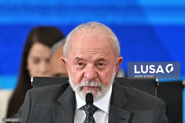 Lula da Silva acredita que se for candidato derrotará a direita nas presidenciais de 2026