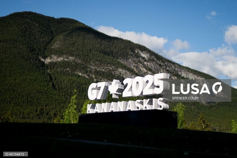 Lìderes mundiais do G7 reúnem-se com guerra alargada no Médio Oriente