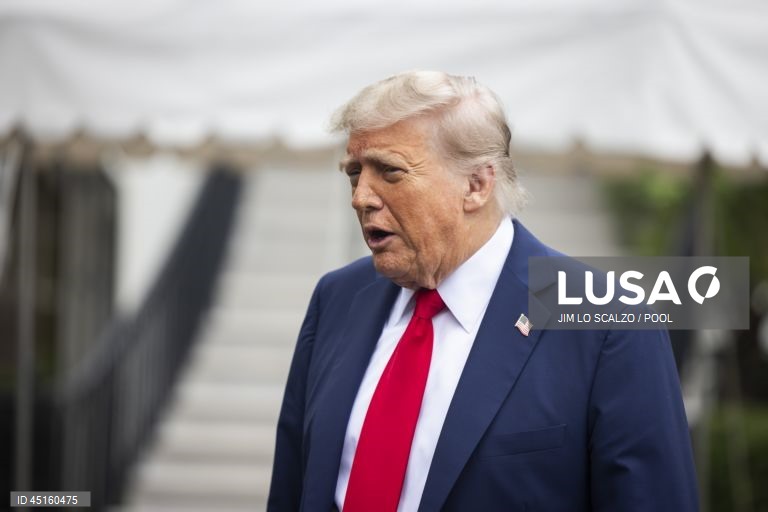 Trump avisa Teerão para negociar antes que seja tarde demais