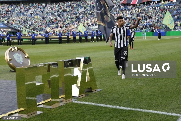 Brasileiro Igor Jesus anunciado como reforço do Nottingham Forest