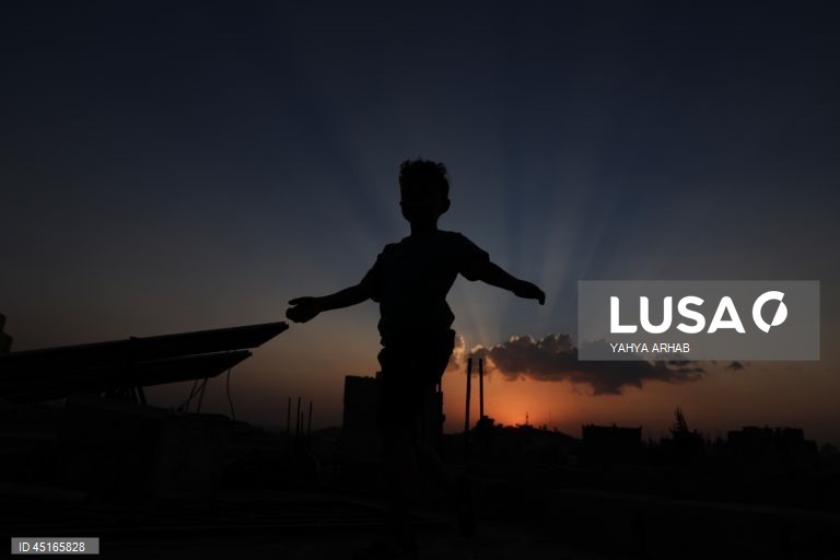Sunset in Sanaa