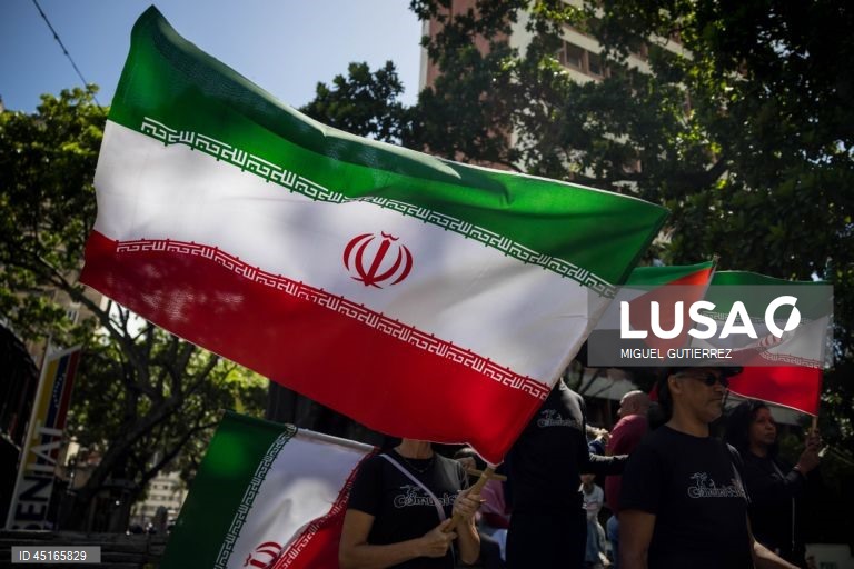 Protest in Caracas in support of Iran and Palestinians