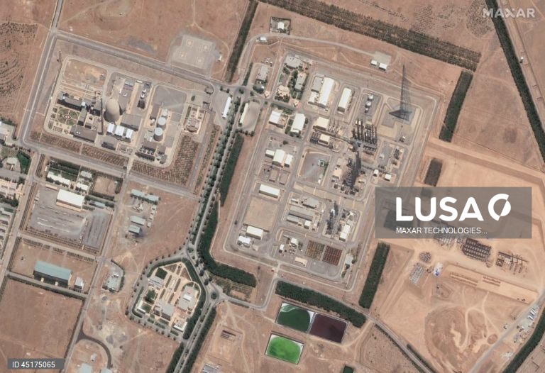 Serviços secretos dos EUA dizem que Irão não retomou programa nuclear