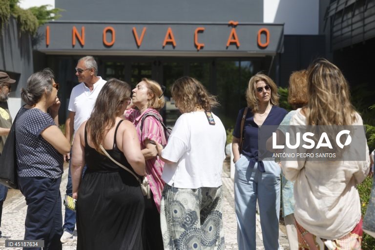 Trabalhadores da TiN receberam 25% do salário de maio mas mantêm-se em greve
