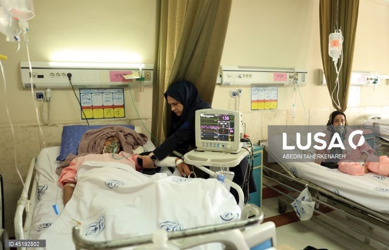 Teerão diz que já morreram 430 pessoas e confirma novos ataques israelistas