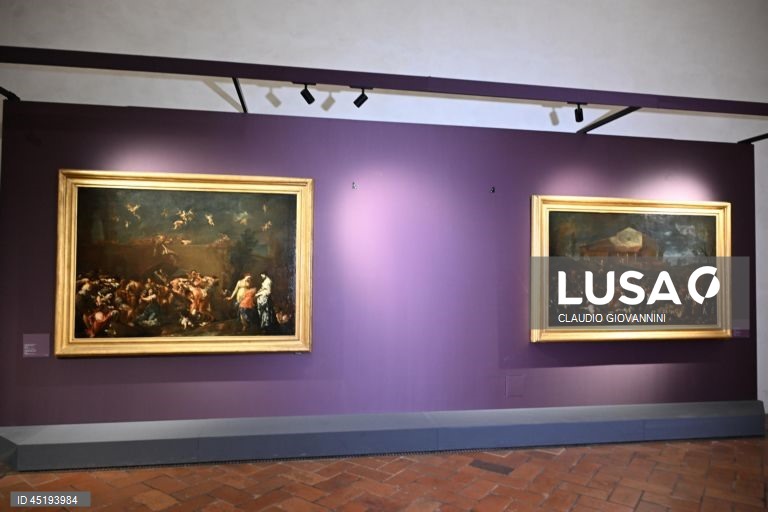 Turista rasgou quadro das Galerias Uffizi em Florença ao tentar fazer uma selfie