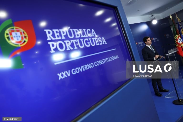 Portugal vai exigir vistos nos países de origem a todos os candidatos a residência CPLP