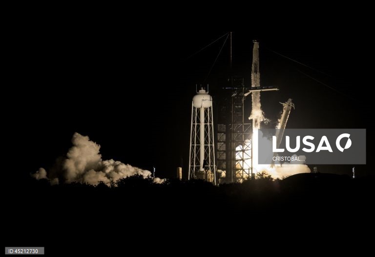 Astronautas da Índia, Polónia e Hungria partiram para Estação Espacial Internacional