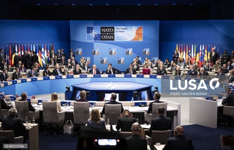 Países da NATO acordam investimento de 5% do PIB em defesa até 2035