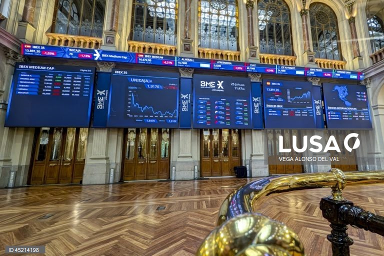 Ibex 35 index drops over 1 percent at Madrid stock market