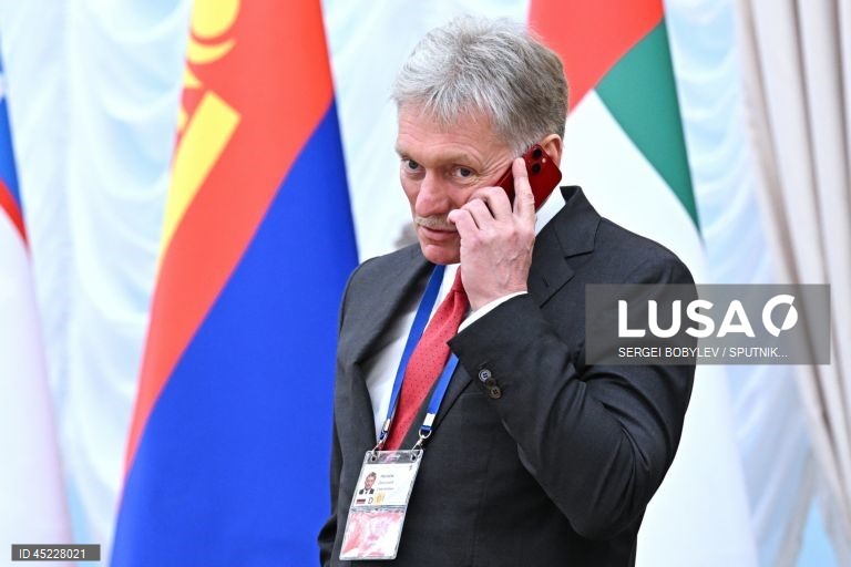 Kremlin acusa Ucrânia de atrasar conversações de paz