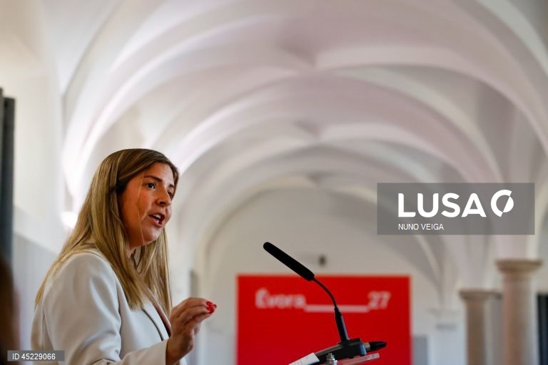 Ministra diz que Évora 2027 ainda pode ser bem-sucedida apesar do atraso
