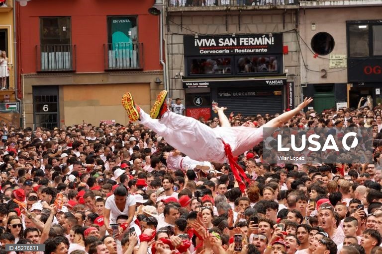 San Fermin festival opens in Pamplona