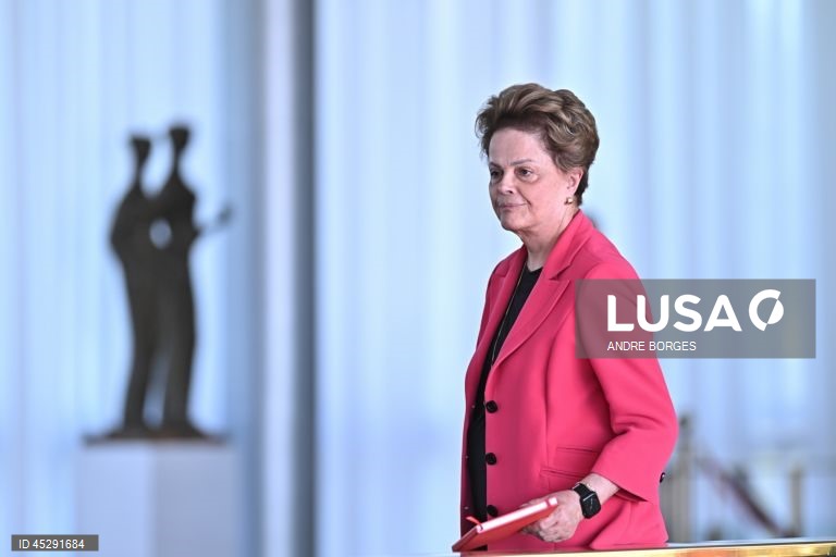 Dilma Rousseff heads BRICS Bank event at the Alvorada Palace
