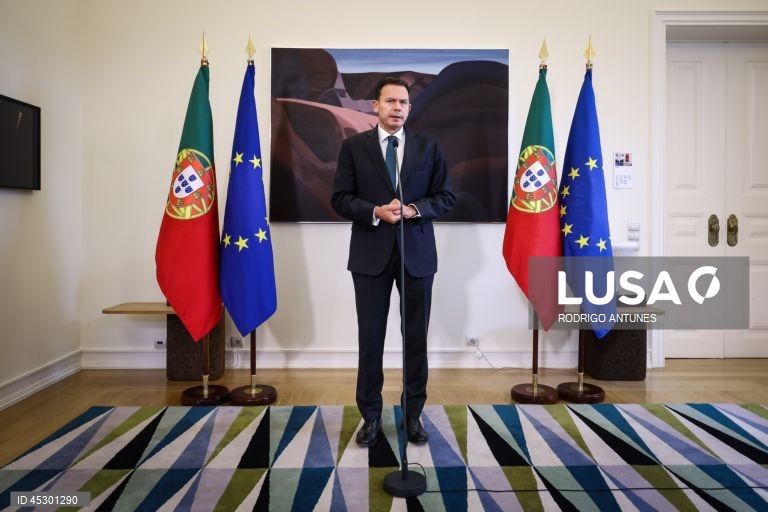 Montenegro sublinha compromisso inabalável de Portugal com a Ucrânia